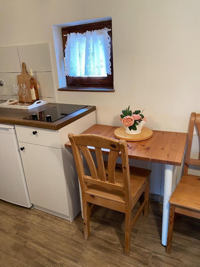 Lakeview Apartament *